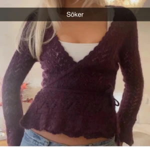 SÖKER vinröd omlott kofta - SÖKER denna vinröda omlott kofta tror den e från mark & Spencer ❤️ 