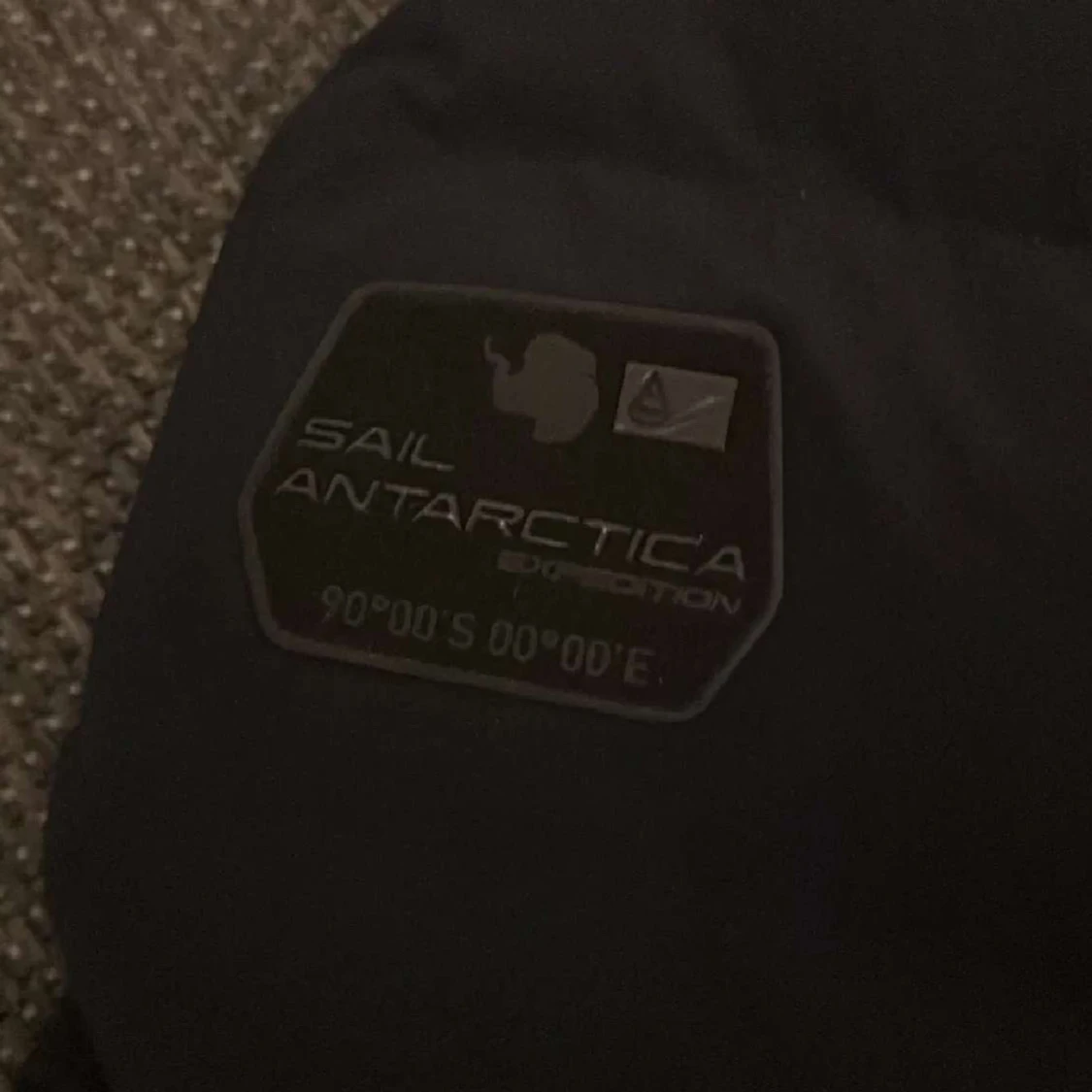 Mörkblå jacka från Sail Antarctica - 2