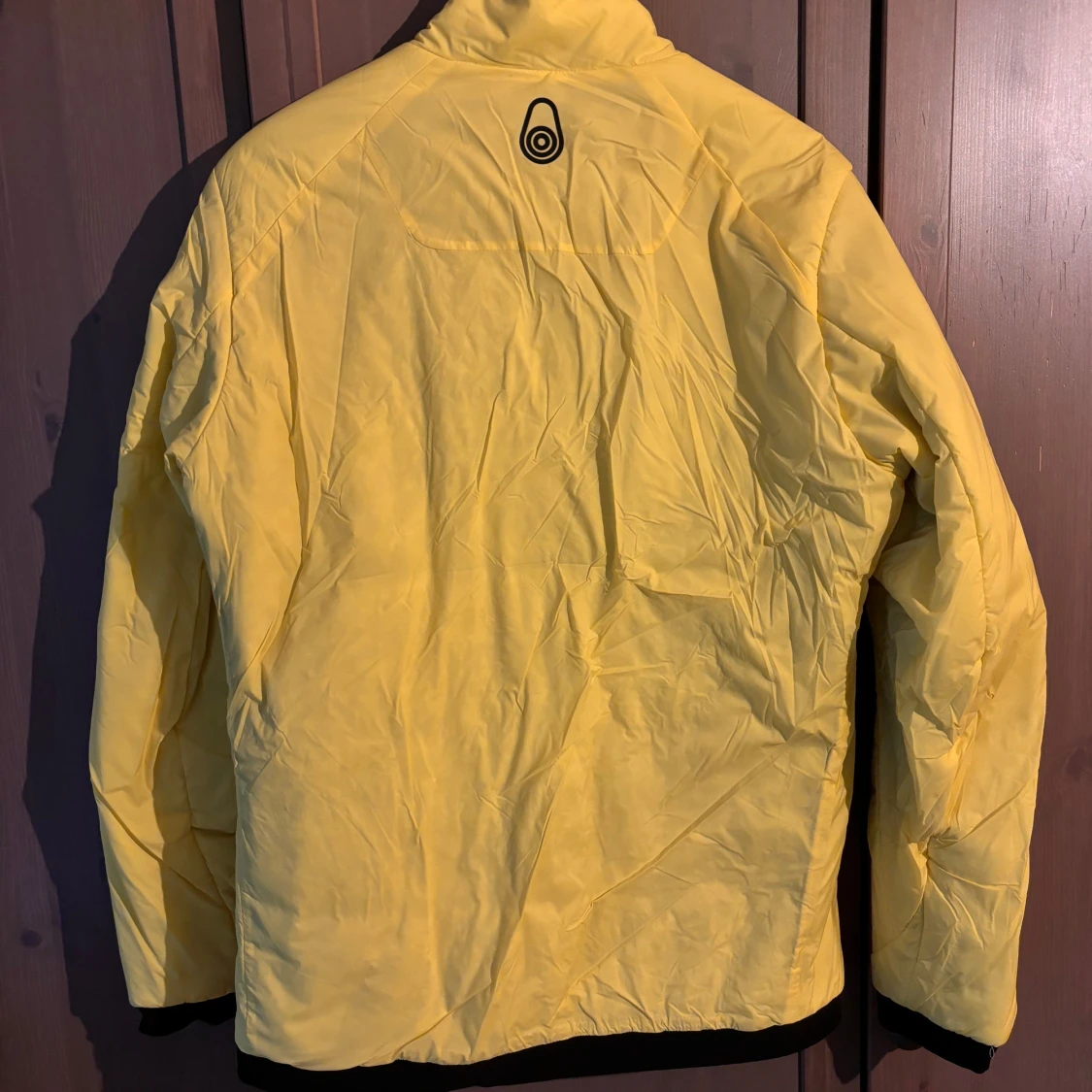 Gul jacka från Sail Racing - 1