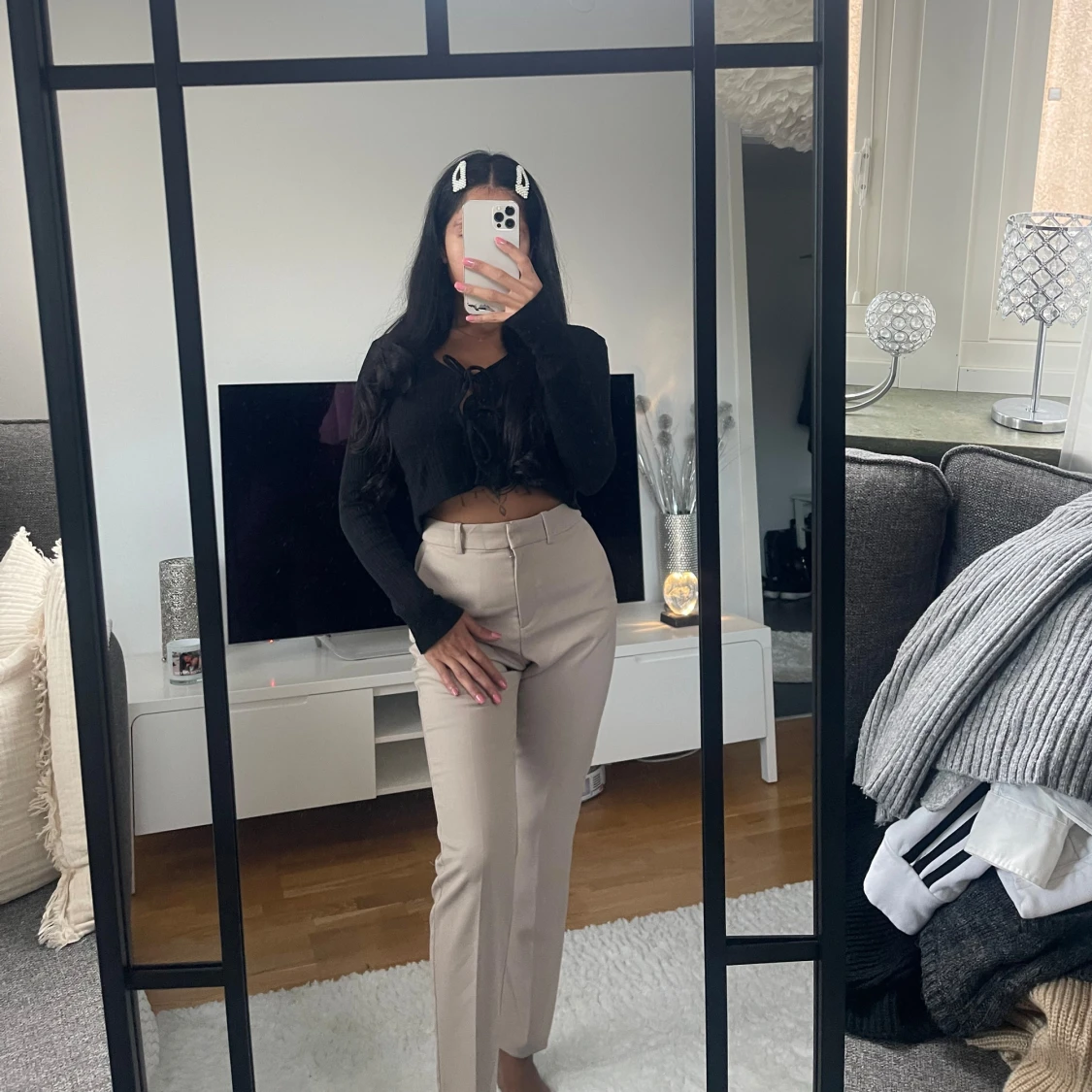 Svart tröja och/eller kostymbyxor - 90