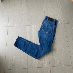 Replay Jeans  - Säljer nu dessa blåa replay jeans, skriv för fler bilder/frågor🙌🏼