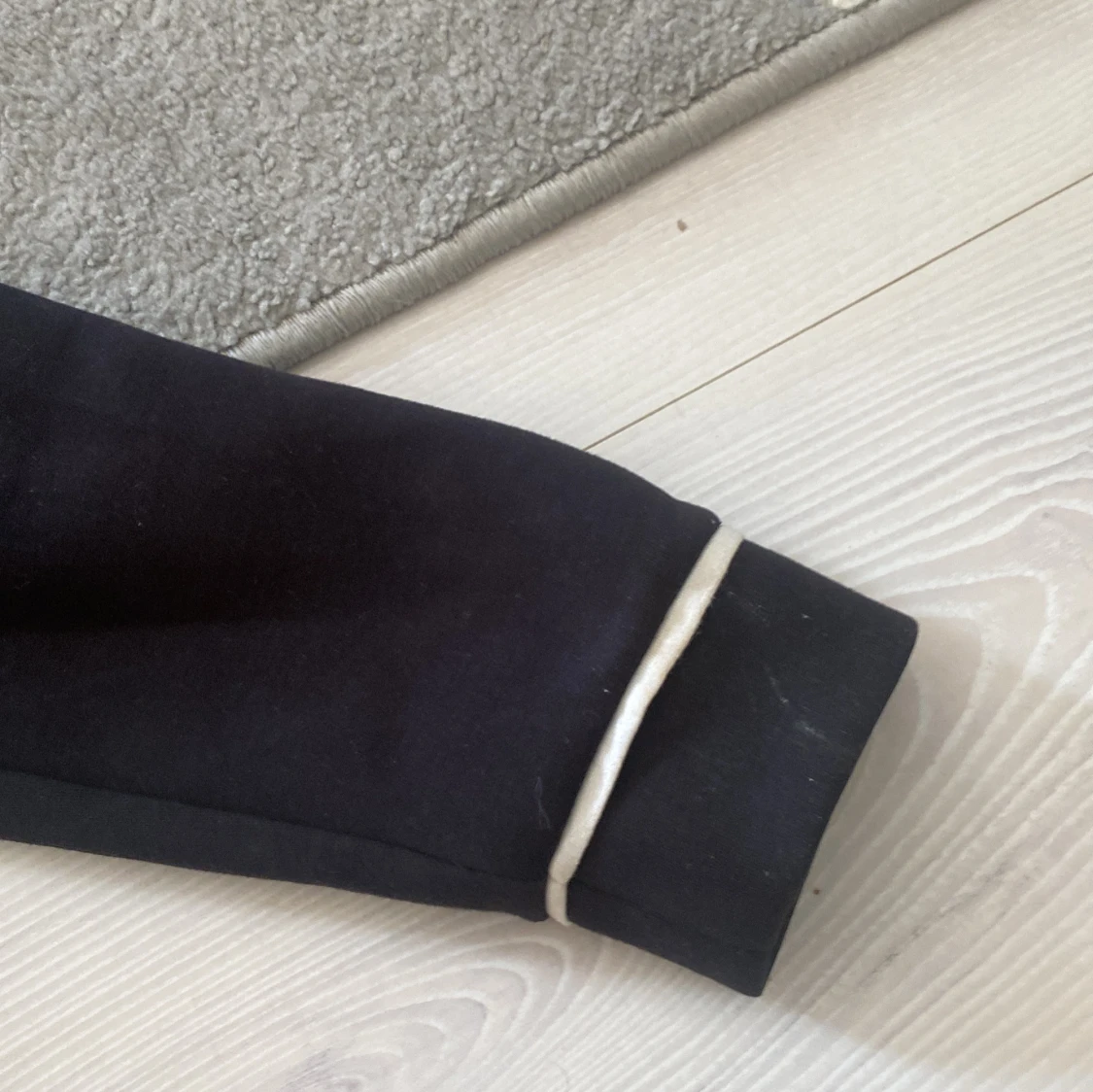 hugo boss woman äkta tröja  - 2