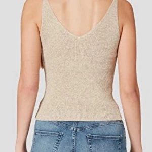 Only linne - Jätte mjuk och oanvänd stickad linne, skön och väldigt gullig