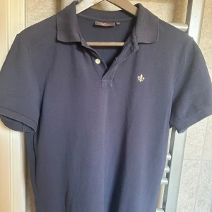 Morris Piké  - Jag säljer denna Morris piké som är i ett mycket bra skick. Inga defekter alls och nypris runt 1000 kr. Storlek S