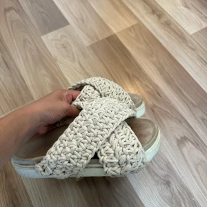 Inuikii tofflor - Sköna tofflor från inuikii 🤎