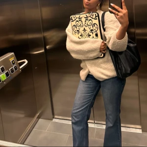 skit snygga jeans  - 👌🏻👌🏻 Midjemått: 72 Längd: x34 (jag är 172cm)💓  