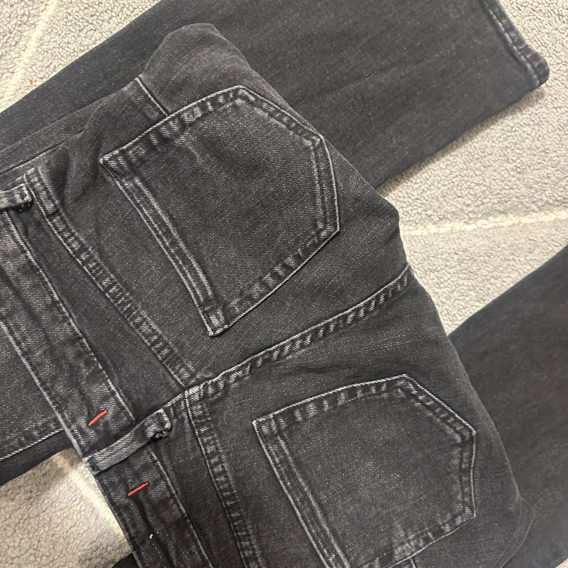 Svart/gråa jeans från zara - 1