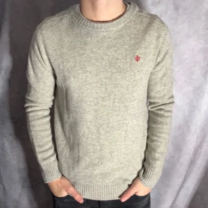 Stickad Morris tröja - | Riktigt snygg stickad Morris tröja i riktigt skönt material |