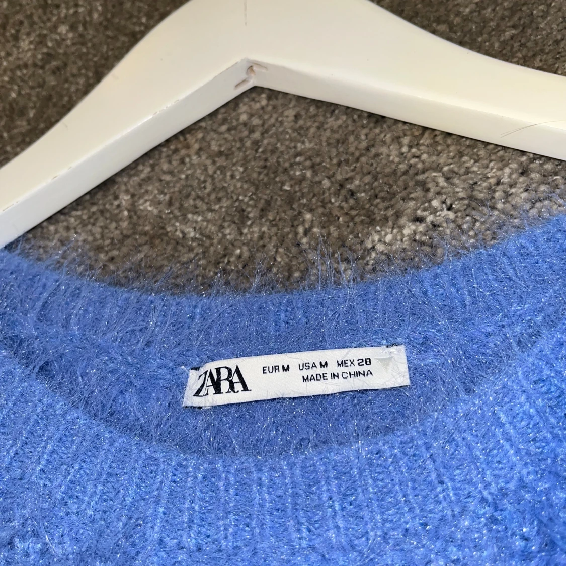 Blå stickad tröja från Zara - 1