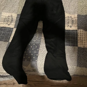  Bootcut low waist  - Bootcut low waist jenas från Lindex är i bra skick och säljer de endast för att jag inte har någon användning av det. 
