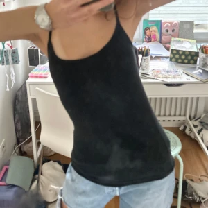 Svart linne - Svart linne💗