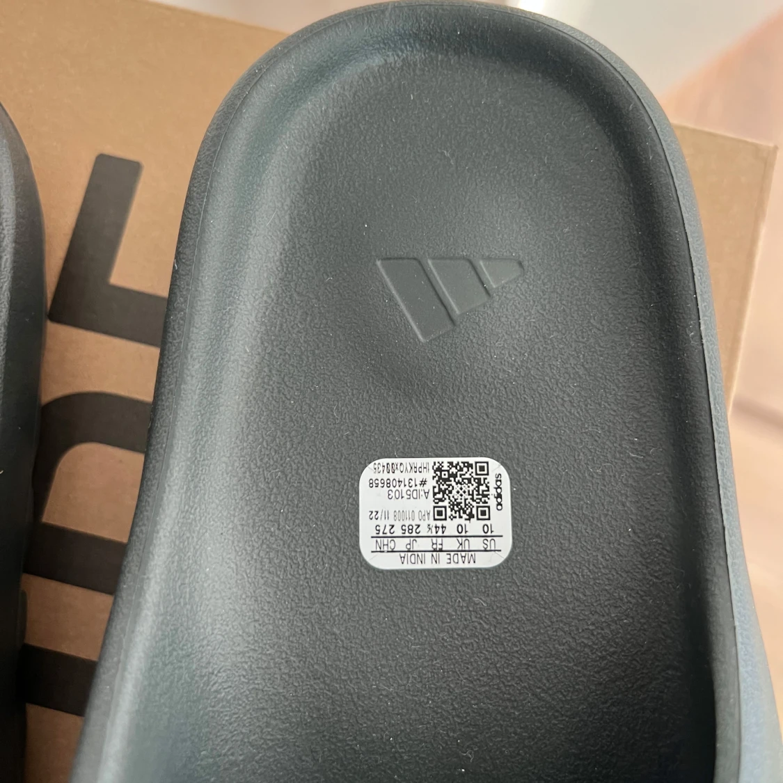 Yeezy slides eu 44 slate grey - 2