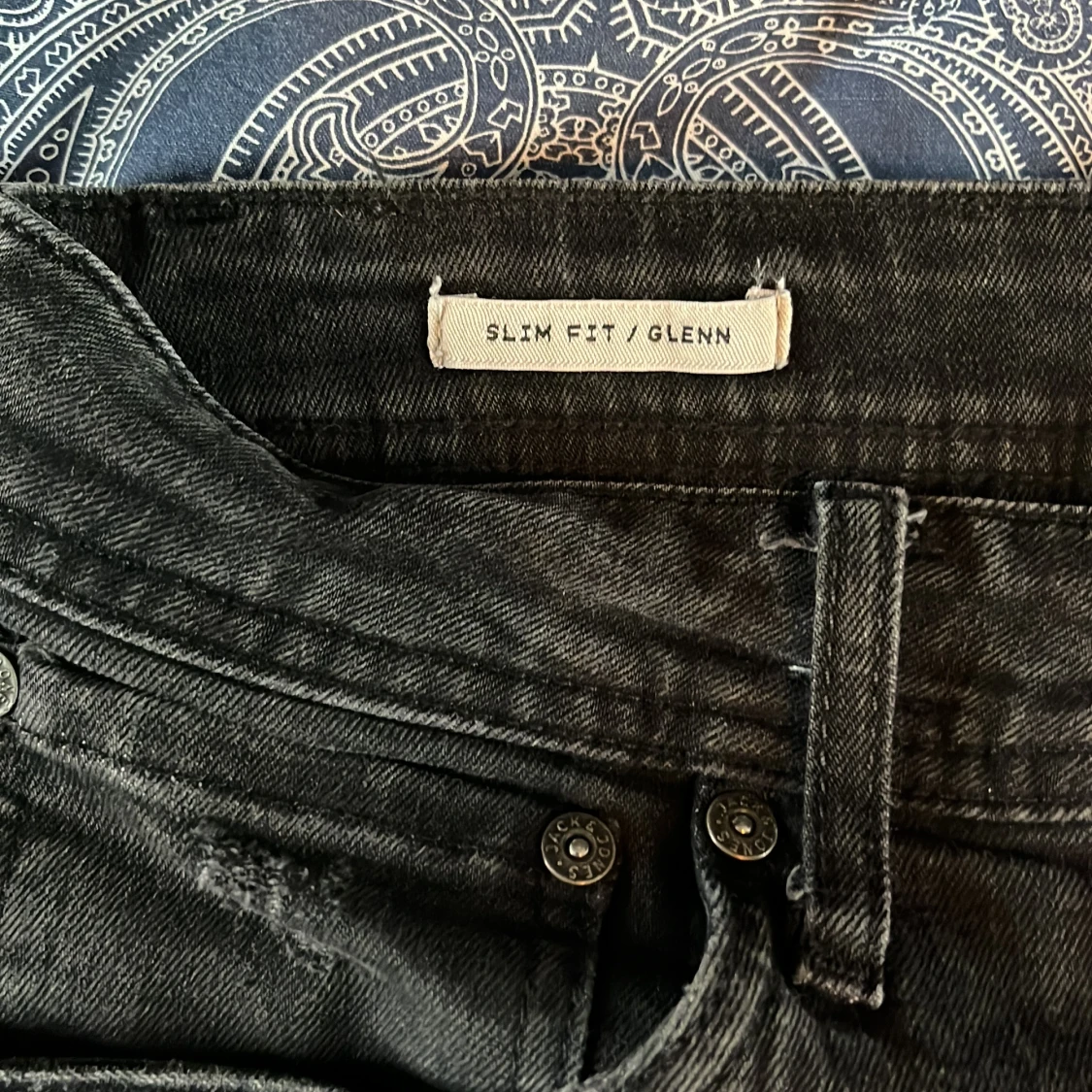 Svarta jeans från Jack & Jones - 3