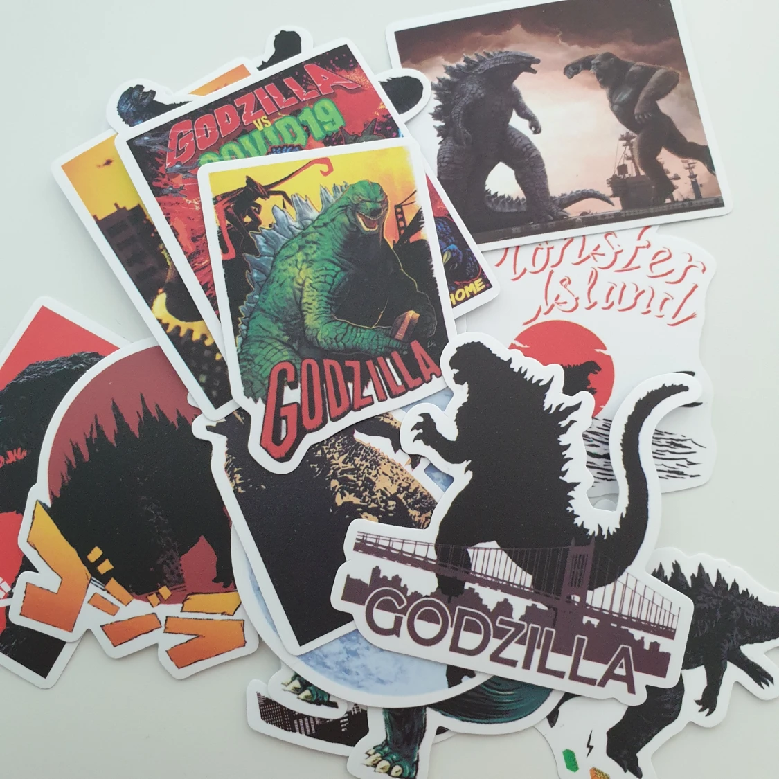 16st Godzilla klistermärken/stickers 