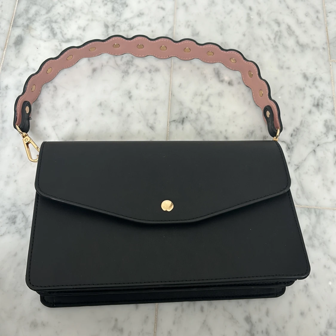 Gina triclot axelremsväska!