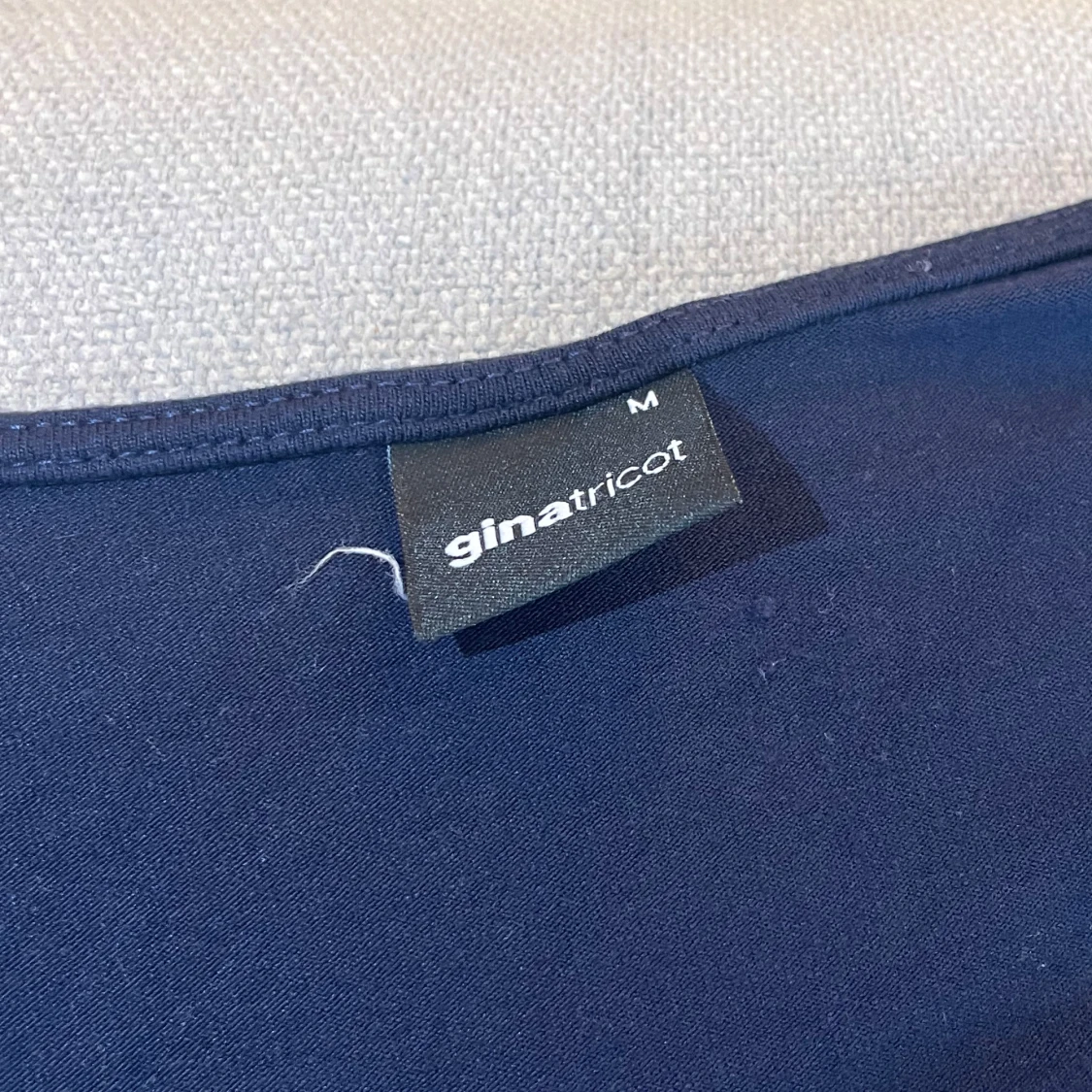 Marinblå långarmad topp - 90