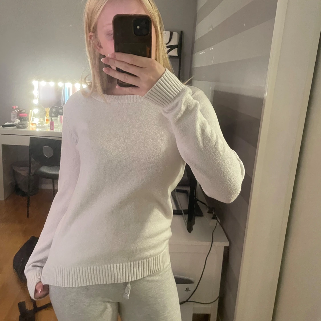 Stickad tröja vila - 90