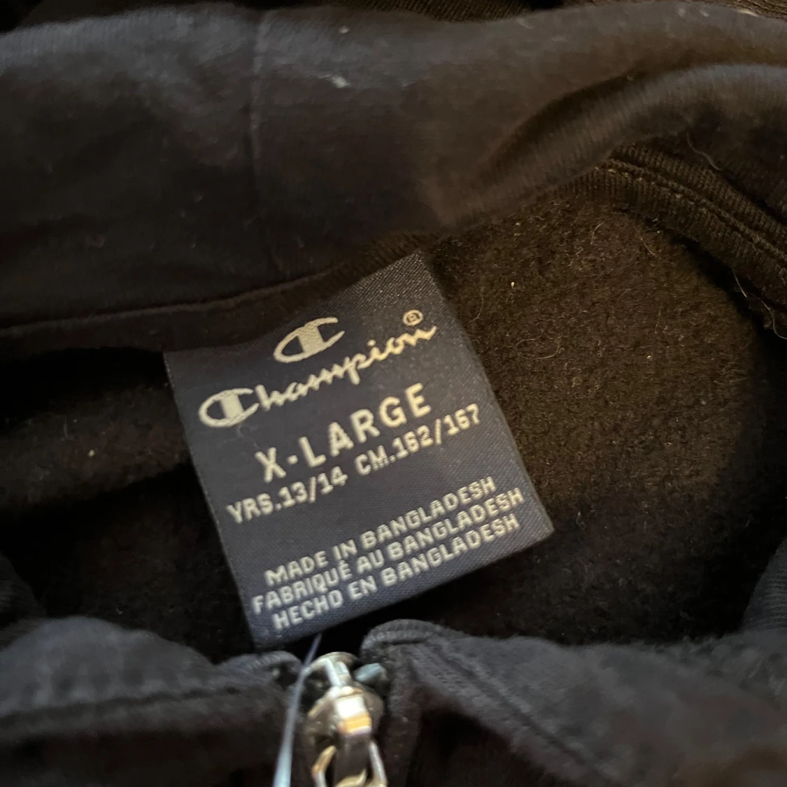 Svart huvtröja från Champion - 92