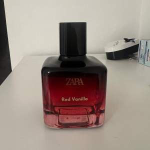 Parfym från zara 100 ml