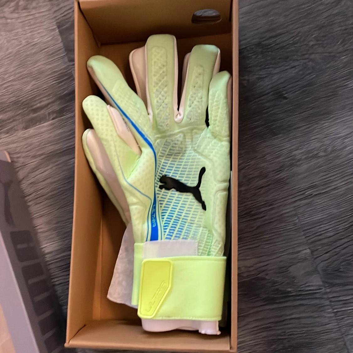 Målvaltshandskar  - 90