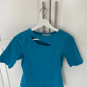 Tröja  - I superfint skick 