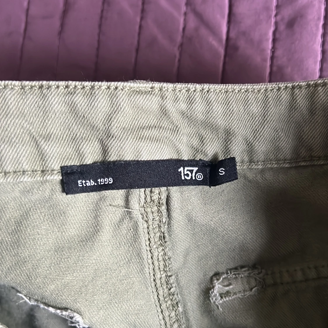 Olivgröna cargobyxor från 157 - 92