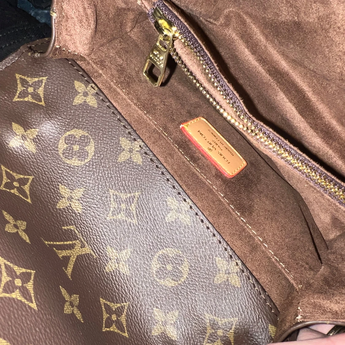 Luivitto väska  - 92