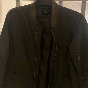 Bomberjacka - Sparsamt använd