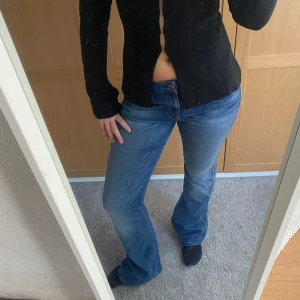 Lågmidjade jeans - Lågmidjade jeans från 7 for all mankind!!!