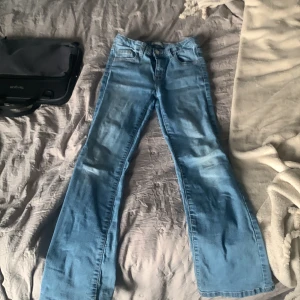 Jeans 👖  - För små för mig! Används 12/15 gånger 