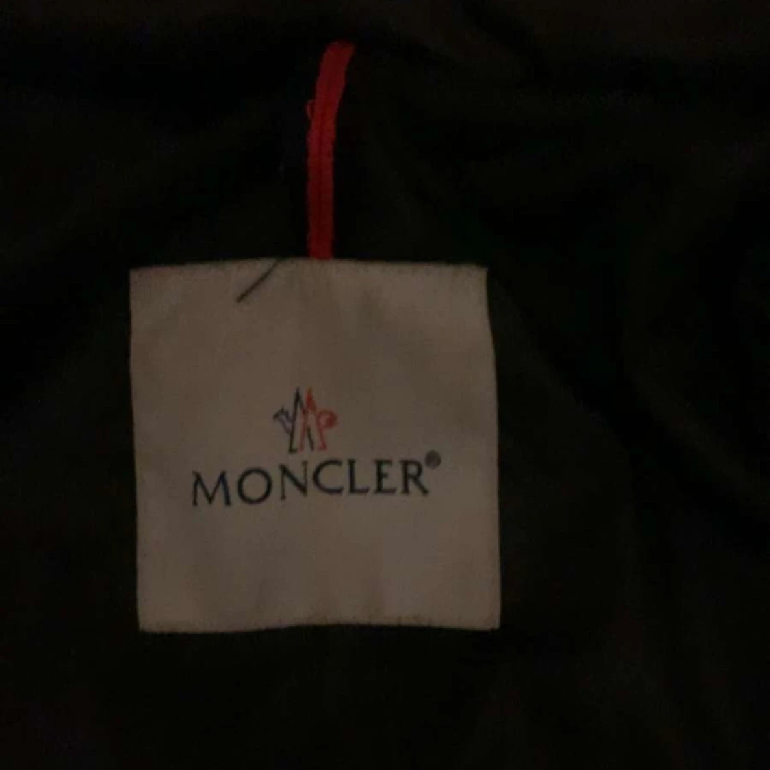 Svart dunjacka från Moncler - 1