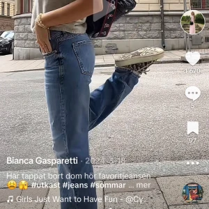 Raka jeans Gina Tricot  - Raka jeans från Gina i storlek 34 