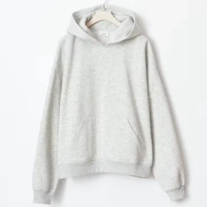 Grå Gina Tricot Hoodie - Säljer en grå hoodie från Gina Tricot💗☺️