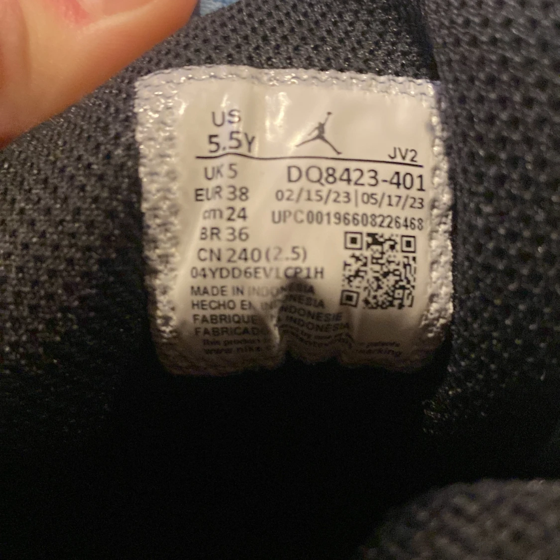 Nike Air Jordans i blått och svart - 2