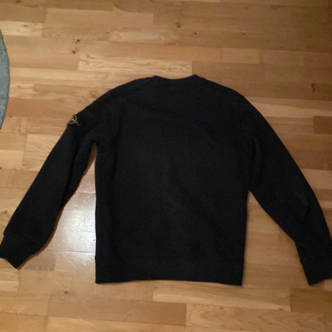 Svart tröja från Stone Island - 2