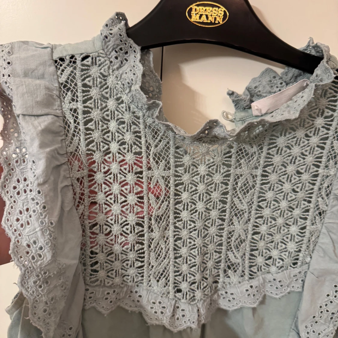 Grön ärmlös blus från Mango - 1