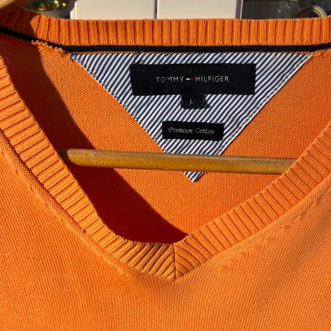 Orange tröja från Tommy Hilfiger - 1