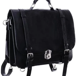 Restyle Classic Messenger Bag🦇 - PU läder messengerväska från Restyle.pl. Knappt använd och i perfekt skick, kan användas både som backpack och crossbody, väldigt robust och kan bära alla dina böcker sammt 16' laptop. Mått: 30×40×20 cm