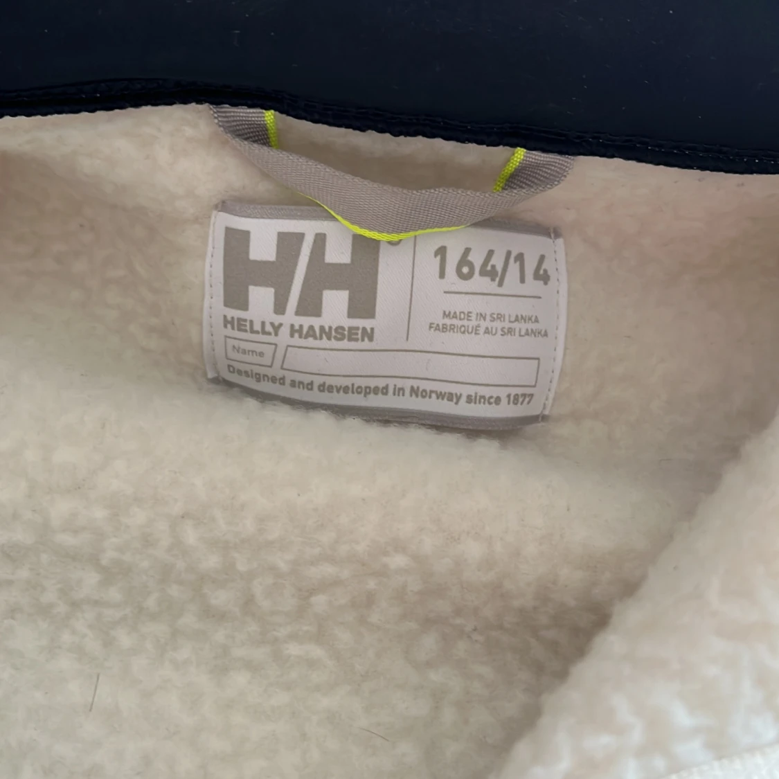 Vit fleecejacka från Helly Hansen - 1