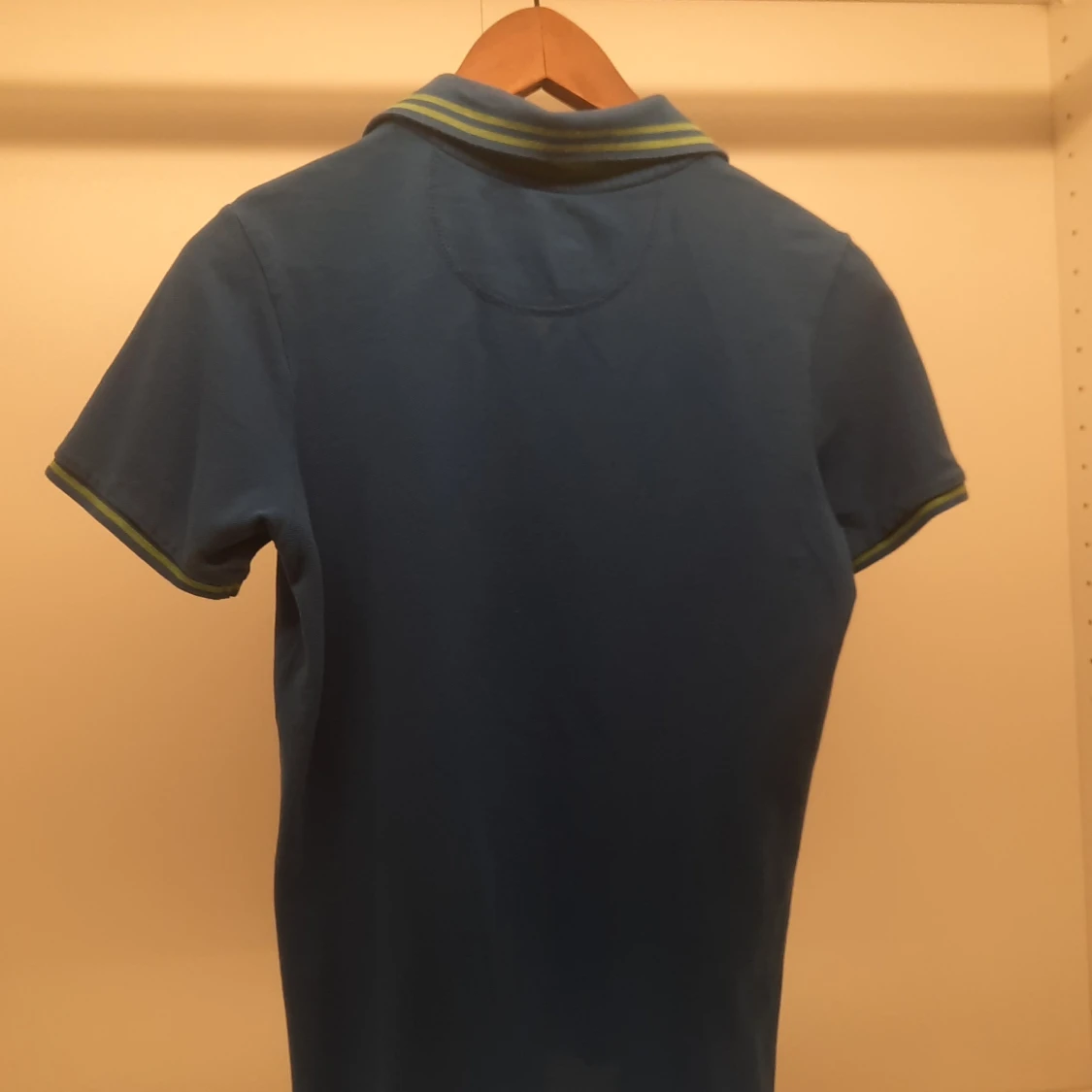 Blå pikétröja från Champion - 1