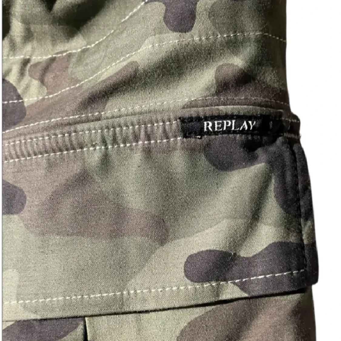 Camouflagejacka från Replay - 1
