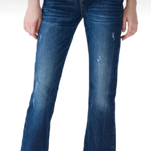 Blå bootcut jeans - säljer dessa ltb jeans då dom e för stora, bra skick säljer för 600kr