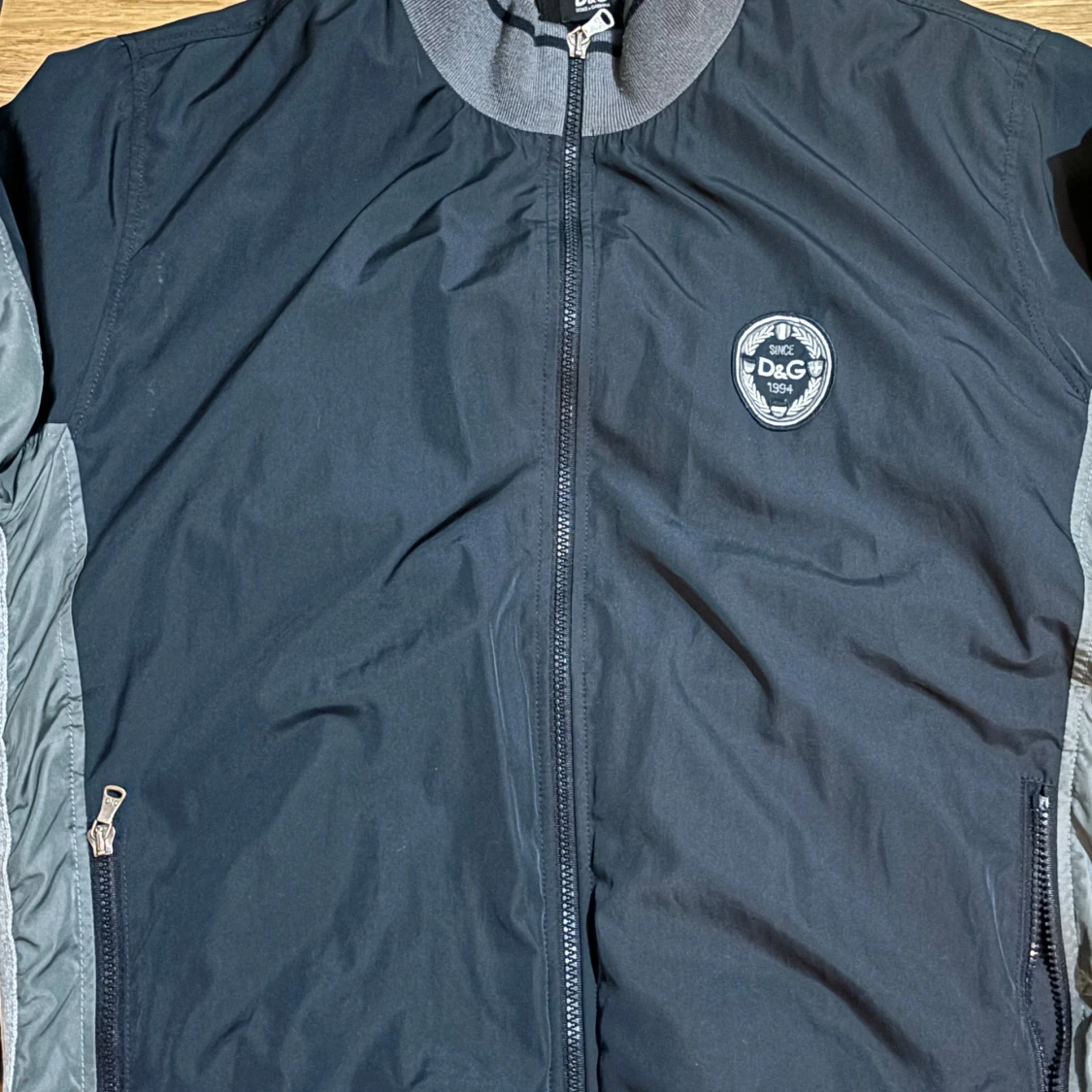 Svart vindjacka från Dolce & Gabbana - 90