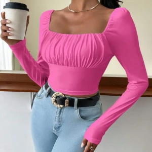 Skrikrosa topp - Jätte fin tröja som tyvärr inte passade mig. Storlek L från shein