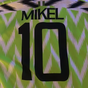 Nigeria fotbollströja - Nigeria tröja med Mikel och nummer 10 på ryggen. En sjukt unik och ikonisk tröja. 