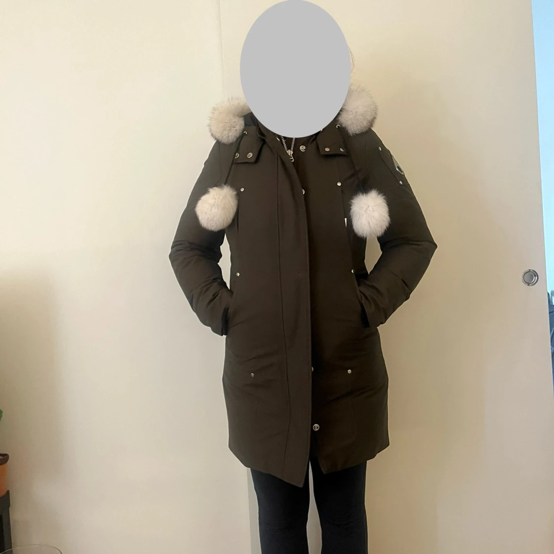 Grön parkajacka med pälskrage - 90