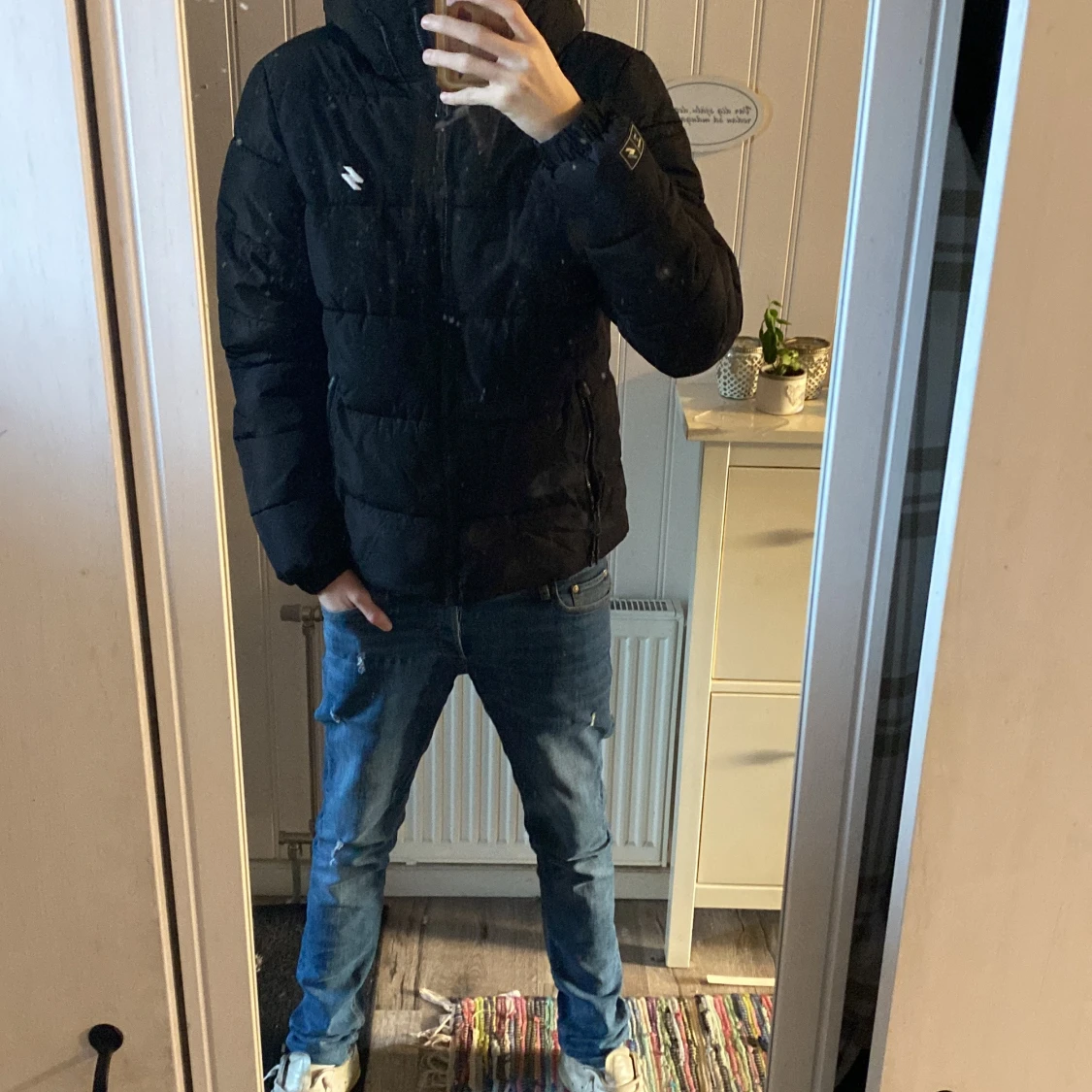 Svart pufferjacka från Superdry - 90