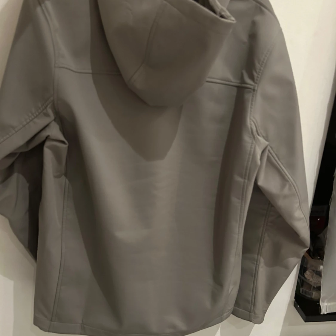 Under armour jacka  - 90