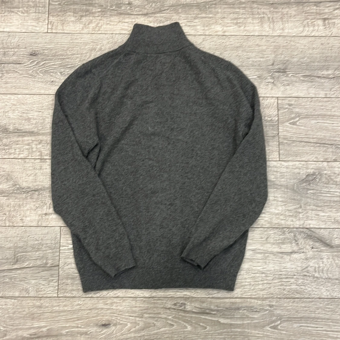 Grå kashmirtröja från Lawrence Grey - 90