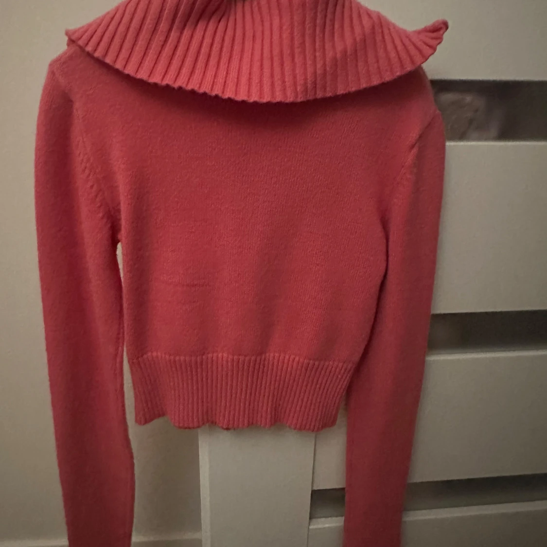 Rosa stickad kofta från Nelly - 90